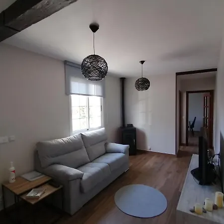 A Casa Dos Retales Holiday home Cangas do Morrazo